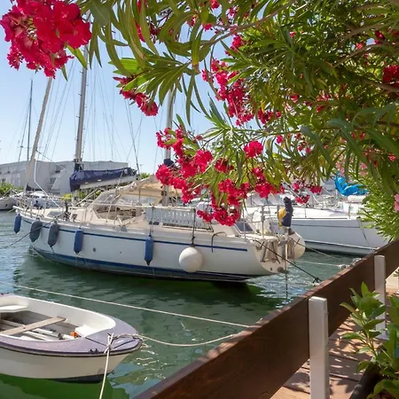 Superbe Marina Spacieuse En Face De La Plage! Apartment Le Grau-du-Roi