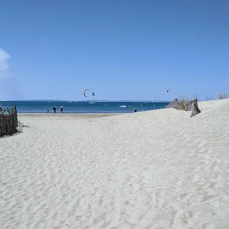 Apartment Superbe Marina Spacieuse En Face De La Plage! Le Grau-du-Roi
